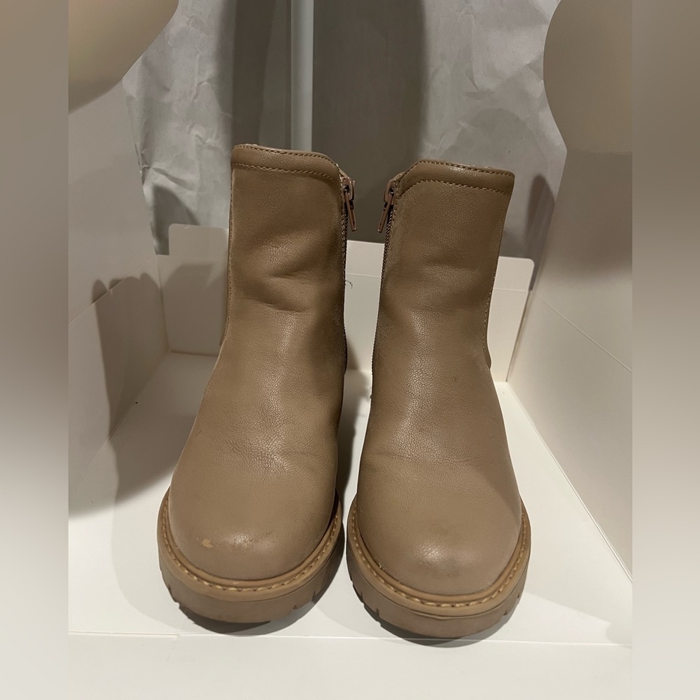 Mia Shoes Beige Ankle Boots - Picture 2 of 11